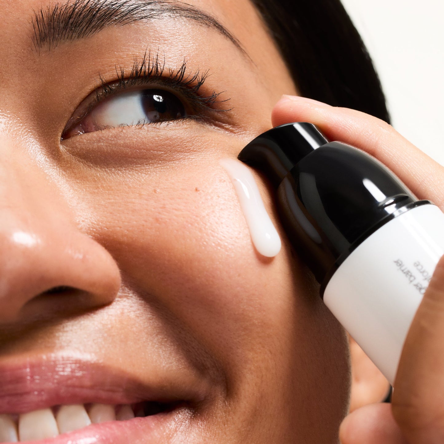 ectoin-hydro-barrier-serum-y3 Ectoin-Globals_Texture-bottle.jpg