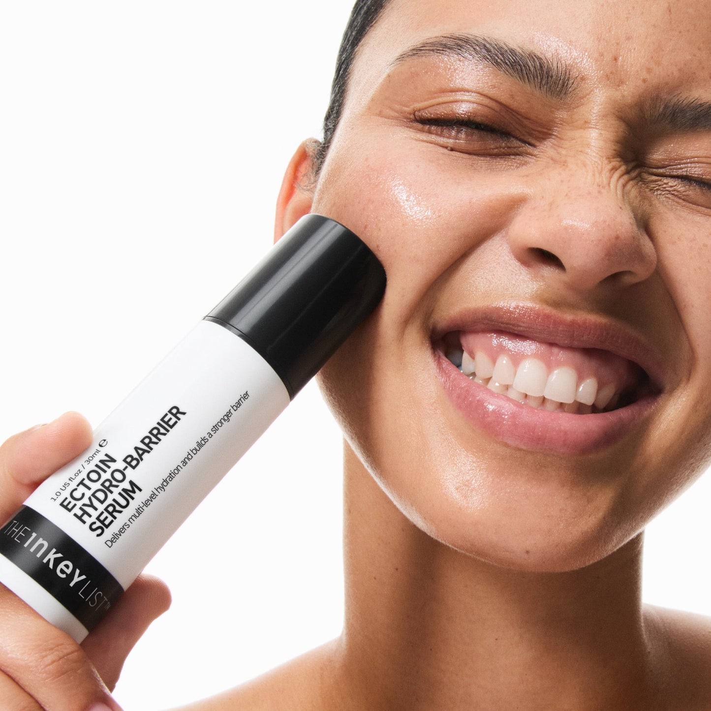wake-up-and-hydrate-duo-d0 Ectoin-Globals_ModelHero.jpg